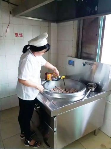 桂林单头大炒锅300人食堂大锅菜电灶200民工吃饭电炒