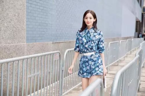 讨论古力娜扎经纪人是谁