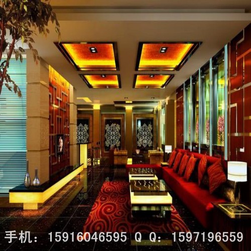 我公司专业生产的彩色不锈钢天花板吊顶可谓是天花板吊顶产品中的贵族,其表面光洁如镜、材质高档、工艺考究,。新型彩色不锈钢天花板具有宽阔的应用领域,一改以往不锈钢天花板的无色彩、笨重、不美观等缺点,吸收及采纳国外先进技术,装饰厨房天花新颖大方,我公司新推出的各种图案及颜色无论是配合天花还是橱柜面板均能更上档次;另外本品其特点不仅防火、防锈、防污染、易清洁;而且富有强烈的时代特色感,目前已广泛应用于各种厨房的每一个角落:酒店装饰、厨卫用具、橱柜面板、别墅天花吊顶等都是理想的选择,可供广大客户选择的款式及图案繁多