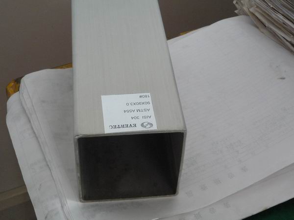 3O1不锈钢废品回收多少钱一斤?