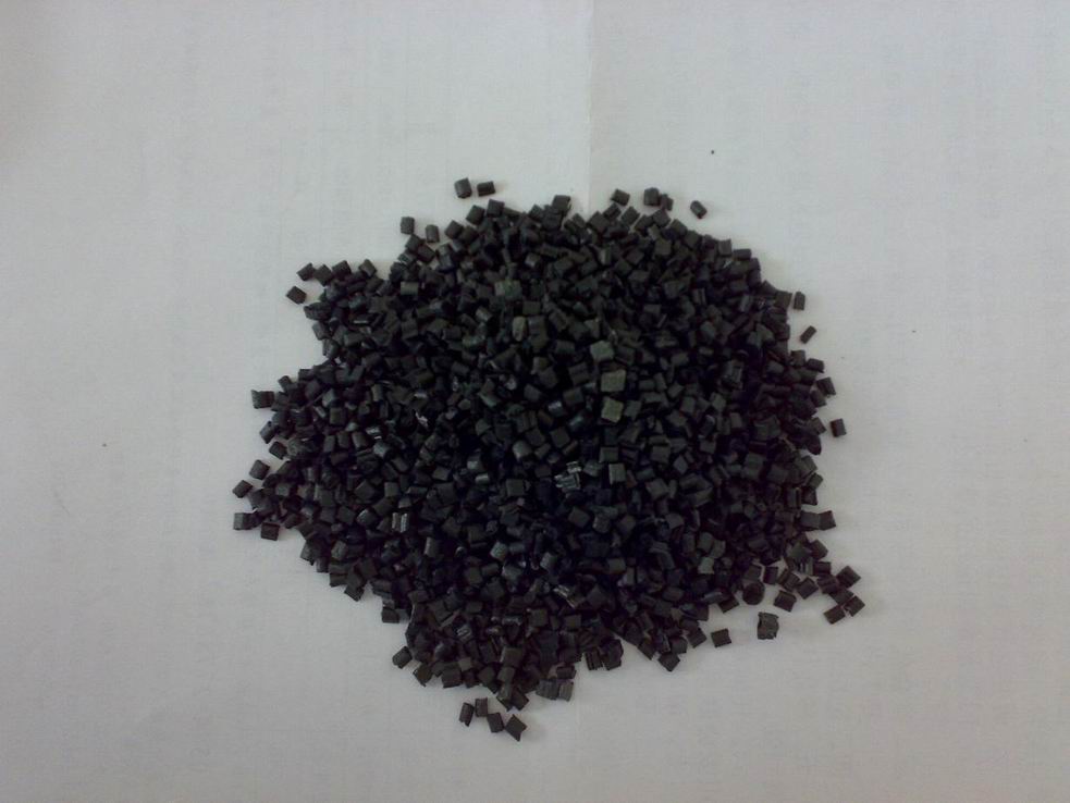 合成纤维,人造纤维,碳纤维都属于有机高分子材