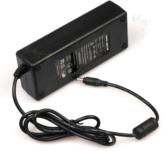 【产品特性】 1.高压测试:3KV、绝缘阻抗:100M500VDC、老化测试:>4h; 2.产品认证:通过CCC,CE,UL,PSE,EK.ROHS,CB,SAA,FCC等认证 3.具有短路和过载保护,绝缘性能好,抗电强度高。 4.体积小,重量轻,工作温度低,使用寿命长。 5.100%满负荷烧机测试。 6.具有EMI滤波器,抗干扰性能好,直流纹波小,工作效率高。 7.
