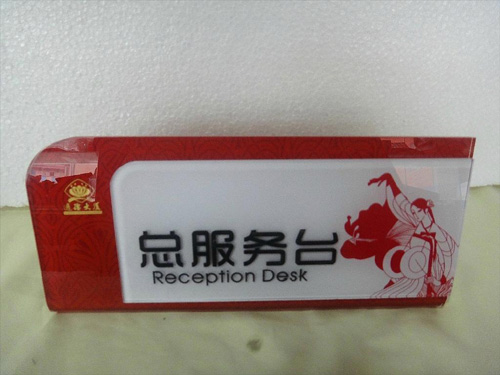 王菲的化妆师ZING在2月17日发了条微博